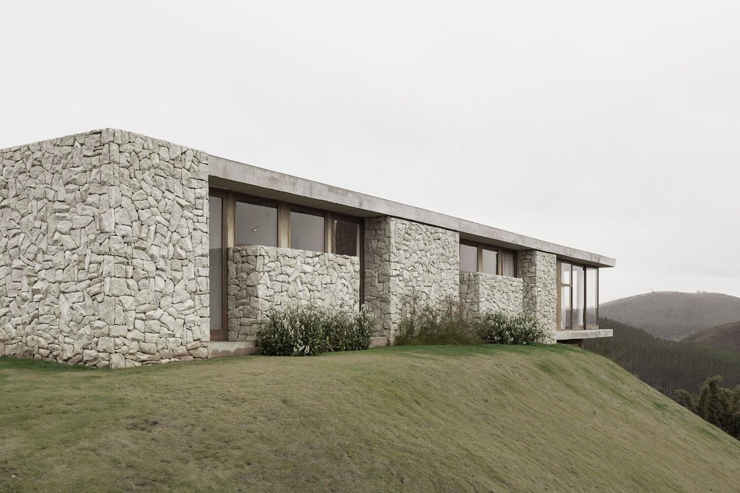 Pedra Moledo Branca - Aplicação 1