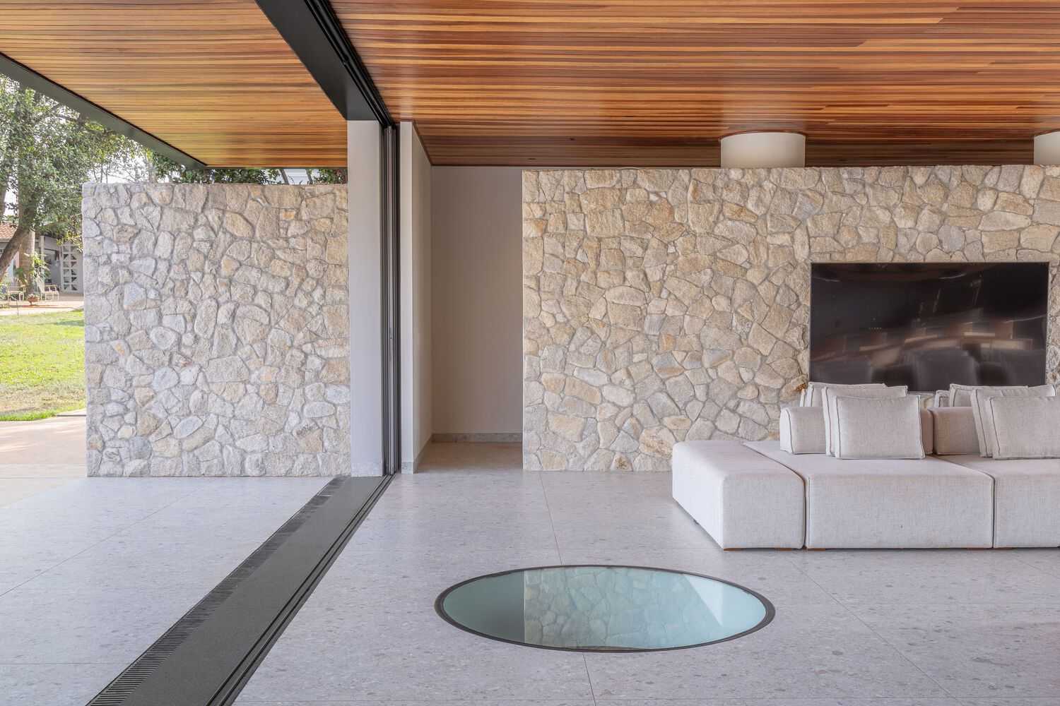 Thumbnail Pedra Moledo Clara 6